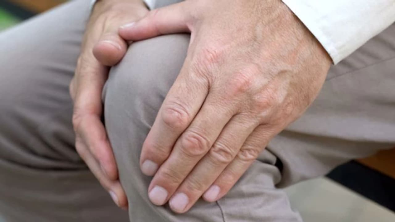 സന്ധിവാതമുള്ളവര്ക്ക് വേനല്ക്കാലത്ത് കുടിക്കാം ഈ ആറ് പാനീയങ്ങള്... സന്ധിവാതമുള്ളവര്ക്ക് വേനല്ക്കാലത്ത് കുടിക്കാം ഈ ആറ് പാനീയങ്ങള്...