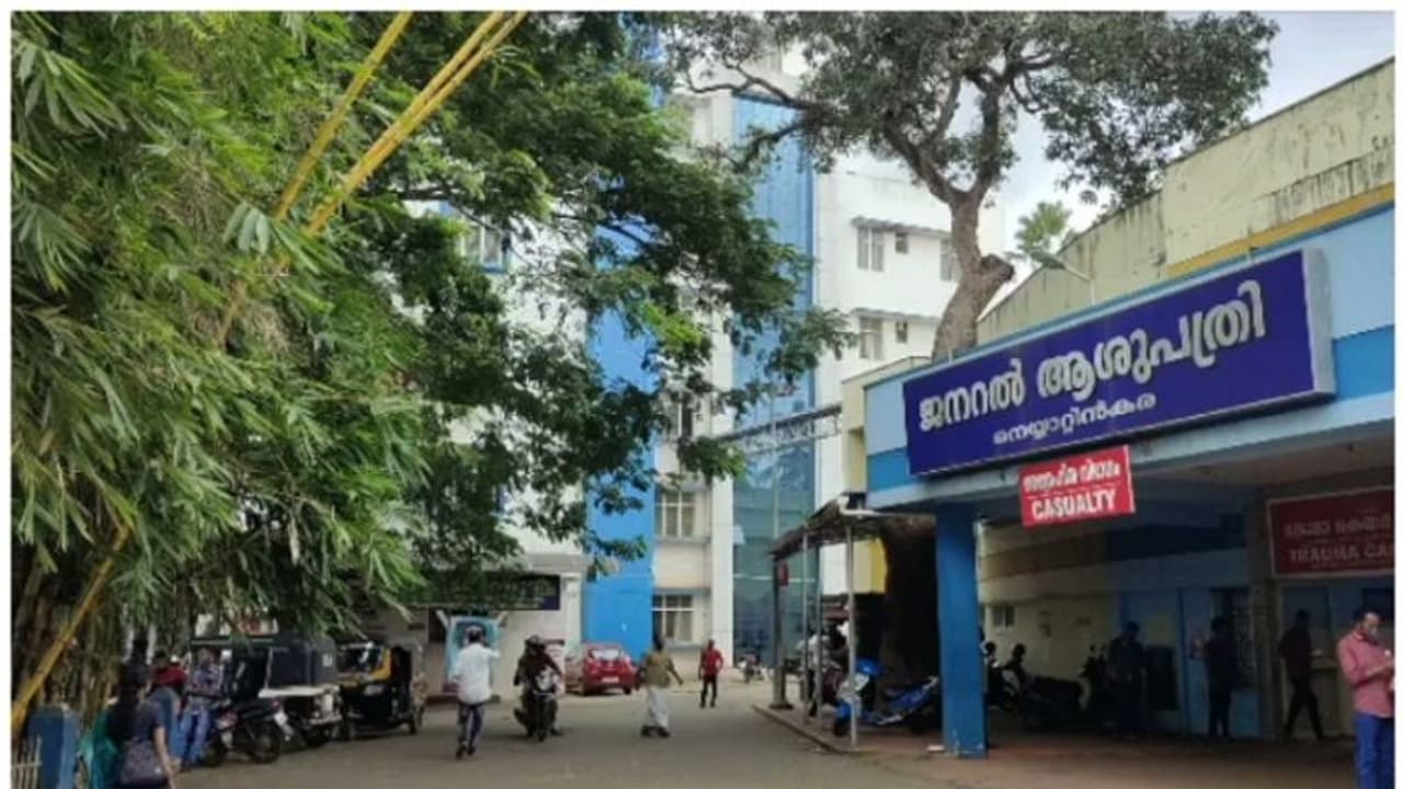 നെയ്യാറ്റിൻകരയിൽ നവജാത ശിശുവിൻ്റെ കൈ ഒടിഞ്ഞ സംഭവം; ആശുപത്രി അധികൃതർക്കെതിരെ കേസ്