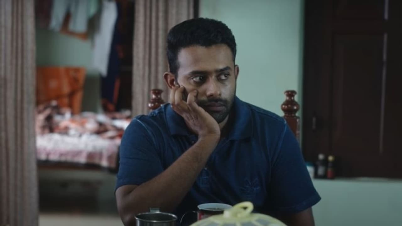 റൊമാന്‍റിക് കോമഡിയുമായി അര്‍ജുന്‍ അശോകന്‍, പ്രേക്ഷകശ്രദ്ധ നേടി 'ത്രിശങ്കു' ട്രെയ്‍ലര്‍