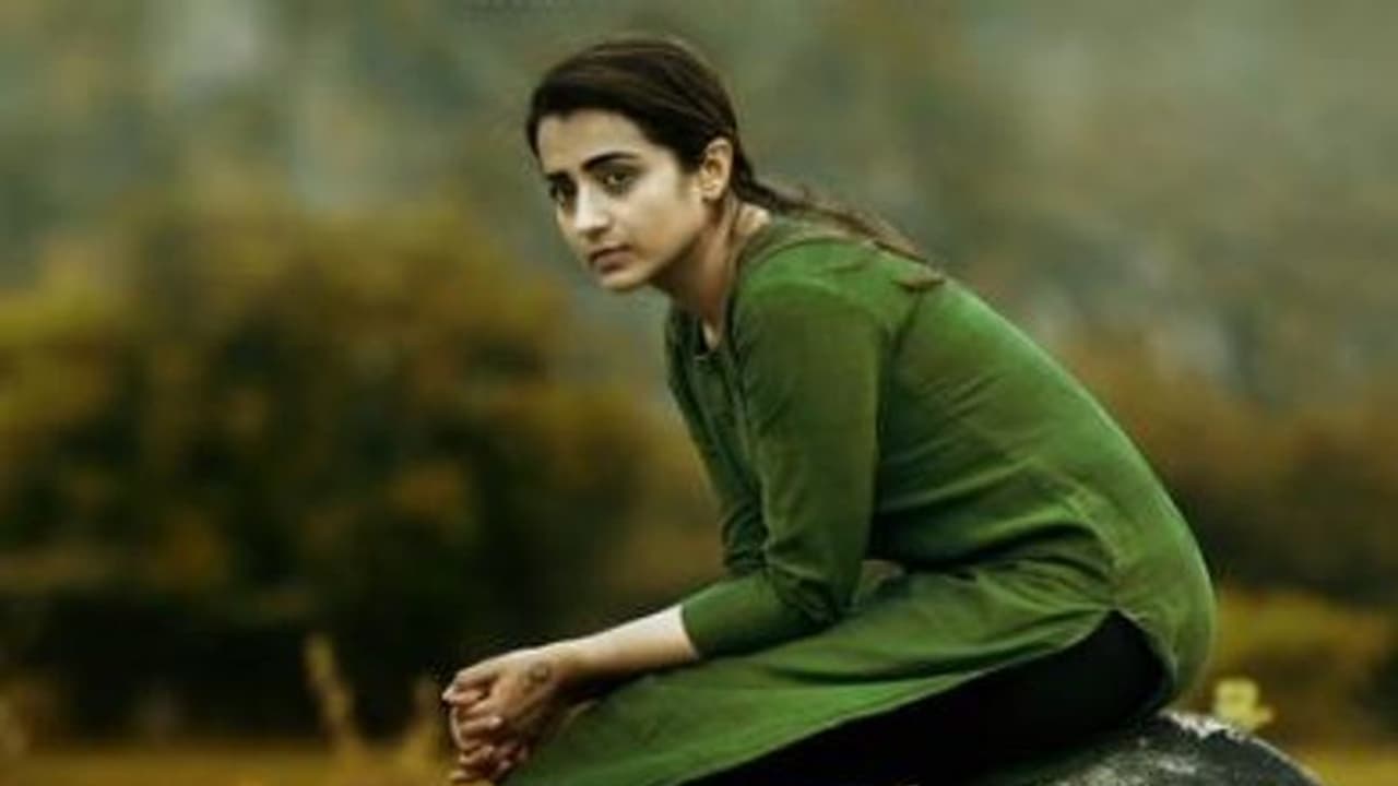 சவுத் குயின் த்ரிஷா பிறந்தநாளில் அவர் கதையின் நாயகியாக மிரட்டும் 'தி ரோட்' படத்தின் மேக்கிங் வீடியோ வெளியானது! சவுத் குயின் த்ரிஷா பிறந்தநாளில் அவர் கதையின் நாயகியாக மிரட்டும் 'தி ரோட்' படத்தின் மேக்கிங் வீடியோ வெளியானது!