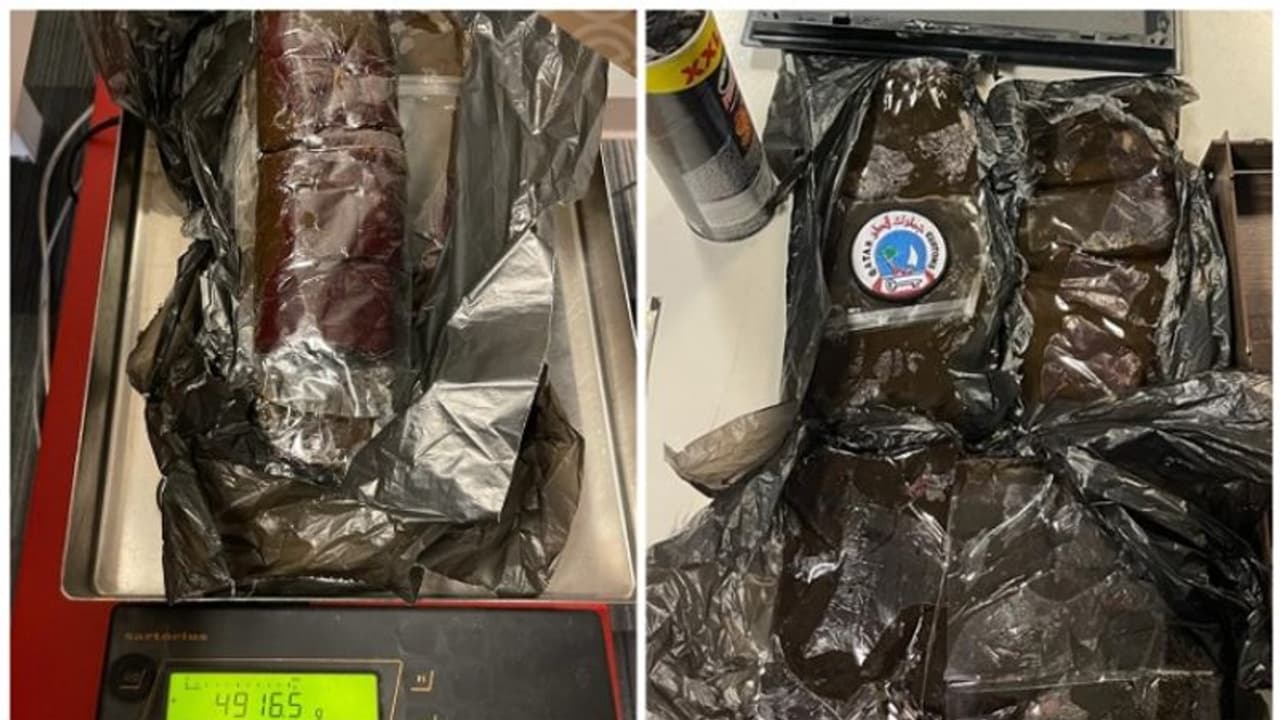 യാത്രക്കാരന് ബാഗിനുള്ളില് രഹസ്യമായി ഒളിപ്പിച്ചു കൊണ്ടുവന്ന മയക്കുമരുന്ന് ദോഹ വിമാനത്താവളത്തില് പിടികൂടി യാത്രക്കാരന് ബാഗിനുള്ളില് രഹസ്യമായി ഒളിപ്പിച്ചു കൊണ്ടുവന്ന മയക്കുമരുന്ന് ദോഹ വിമാനത്താവളത്തില് പിടികൂടി