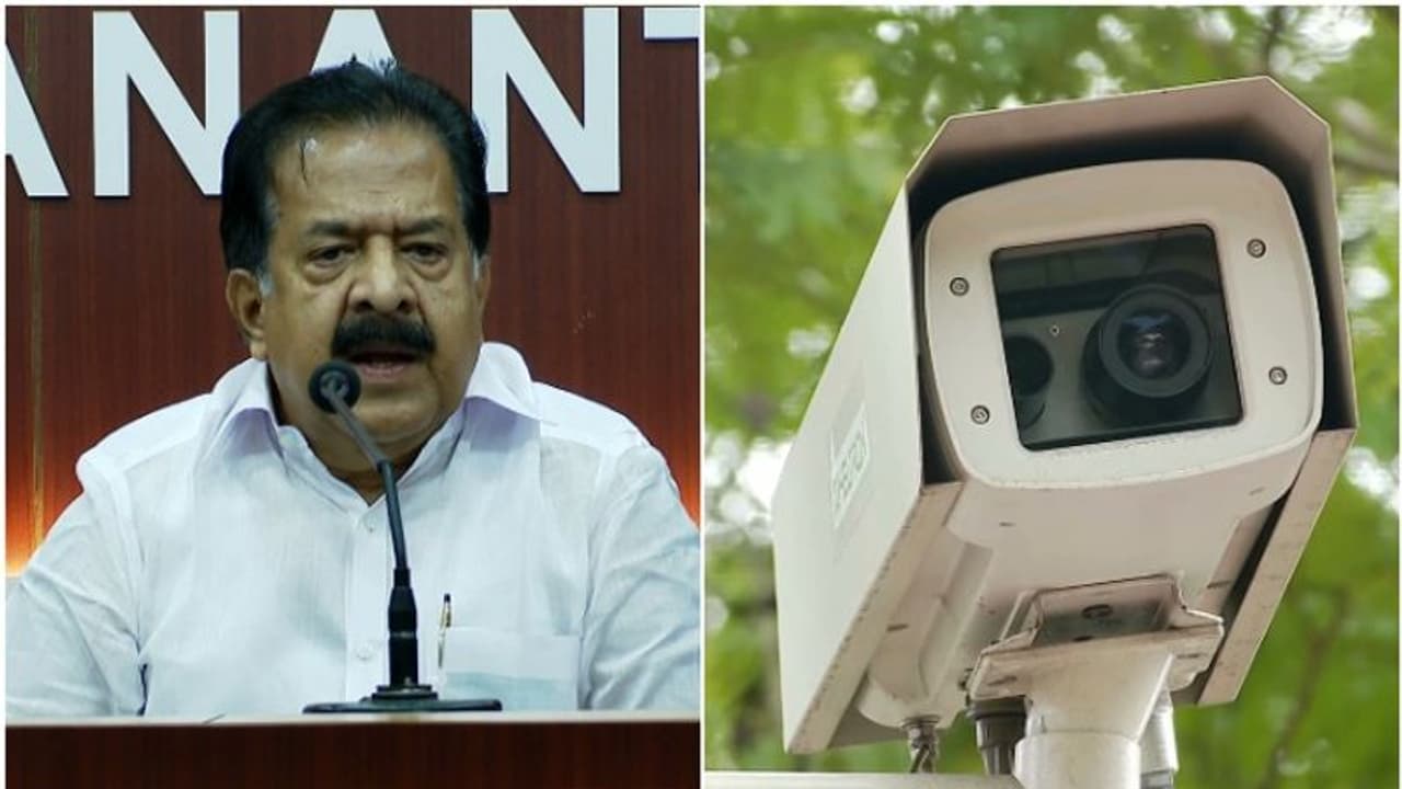 'മുഖ്യമന്ത്രിയുടെ മൗനം മഹാകാര്യമല്ല, മിണ്ടണമെന്ന് നിർബന്ധമില്ല'; എകെ ബാലനെ പരിഹസിച്ച് ചെന്നിത്തല 'മുഖ്യമന്ത്രിയുടെ മൗനം മഹാകാര്യമല്ല, മിണ്ടണമെന്ന് നിർബന്ധമില്ല'; എകെ ബാലനെ പരിഹസിച്ച് ചെന്നിത്തല