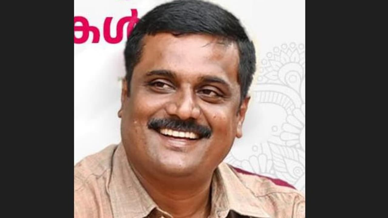 സിപിഎം പത്തനംതിട്ട ഏരിയ സെക്രട്ടറി പി ആർ പ്രദീപ് മരിച്ച നിലയിൽ സിപിഎം പത്തനംതിട്ട ഏരിയ സെക്രട്ടറി പി ആർ പ്രദീപ് മരിച്ച നിലയിൽ