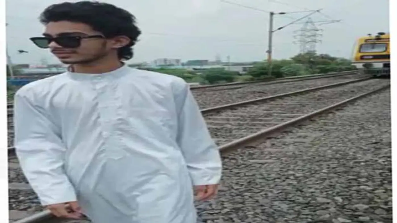 ఇన్స్టా రీల్స్ చేస్తుండగా రైలు ఢీకొని సర్పరాజ్ మృతి.. అనుమానాలు వ్యక్తం చేస్తున్న ఫ్యామిలీ..! ఇన్స్టా రీల్స్ చేస్తుండగా రైలు ఢీకొని సర్పరాజ్ మృతి.. అనుమానాలు వ్యక్తం చేస్తున్న ఫ్యామిలీ..!