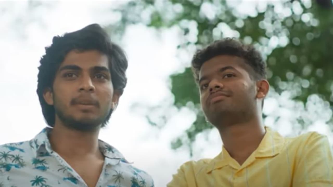 'തന്തയ്ക്കിട്ട് എങ്ങനെ പണിയാം എന്ന് ആലോചിക്കുകയാകും'; രസിപ്പിച്ച് 'നെയ്മർ' ട്രെയിലർ 'തന്തയ്ക്കിട്ട് എങ്ങനെ പണിയാം എന്ന് ആലോചിക്കുകയാകും'; രസിപ്പിച്ച് 'നെയ്മർ' ട്രെയിലർ