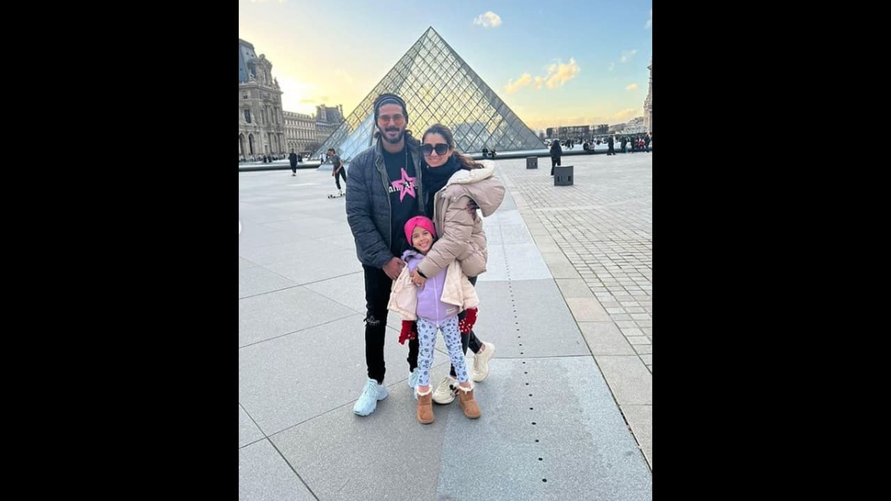 Dulquer Salmaan pens heartfelt message for wife Amal Sufiya; shares romantic photos Dulquer Salmaan pens heartfelt message for wife Amal Sufiya; shares romantic photos