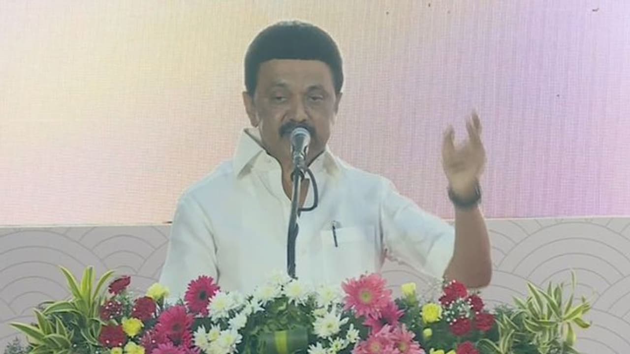 திராவிட மாடல்னா என்னனு? கேட்கிறவர்களுக்கு மக்களின் மகிழ்ச்சியும், புன்னகையுமே பதில்.. முதல்வர் மு.க.ஸ்டாலின்.! திராவிட மாடல்னா என்னனு? கேட்கிறவர்களுக்கு மக்களின் மகிழ்ச்சியும், புன்னகையுமே பதில்.. முதல்வர் மு.க.ஸ்டாலின்.!