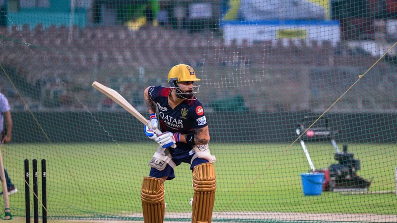 IPL 2023: ಟಾಸ್ ಗೆದ್ದ ಆರ್ಸಿಬಿ ತಂಡದಲ್ಲಿ ಆಗಿರೋ ಬದಲಾವಣೆ ಏನು? IPL 2023: ಟಾಸ್ ಗೆದ್ದ ಆರ್ಸಿಬಿ ತಂಡದಲ್ಲಿ ಆಗಿರೋ ಬದಲಾವಣೆ ಏನು?