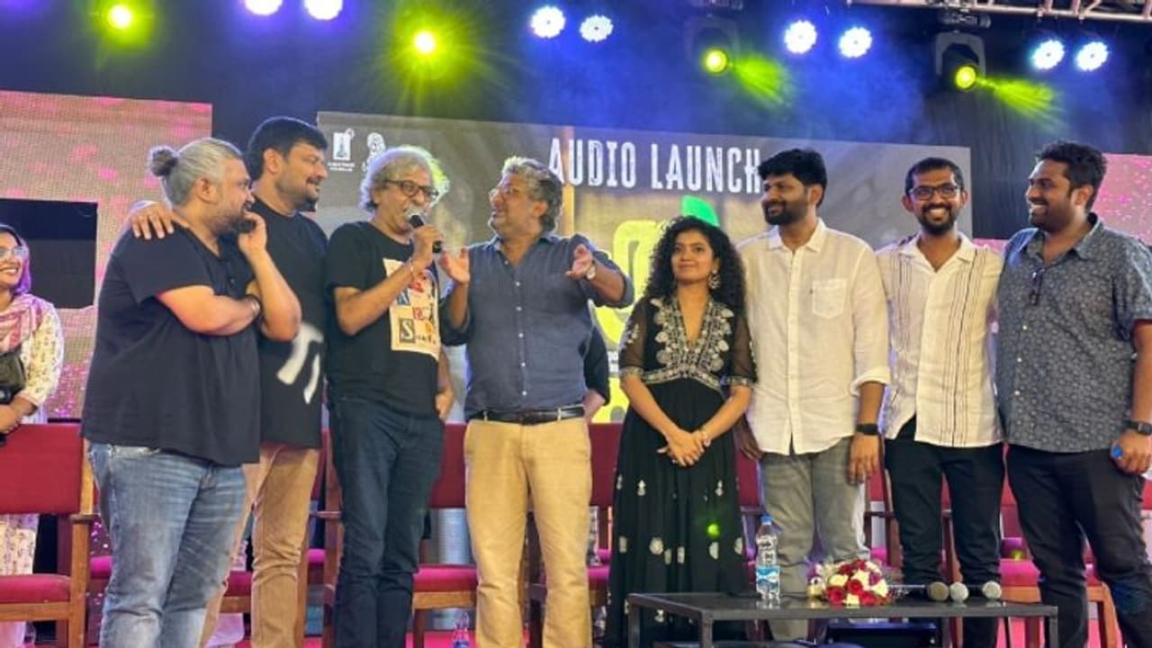 'ത്രിശങ്കു'വിലെ പാട്ടുകള് പുറത്തിറക്കി ശ്രീറാം രാഘവന്, ശ്യാമപ്രസാദ്, വസന് ബാല 'ത്രിശങ്കു'വിലെ പാട്ടുകള് പുറത്തിറക്കി ശ്രീറാം രാഘവന്, ശ്യാമപ്രസാദ്, വസന് ബാല