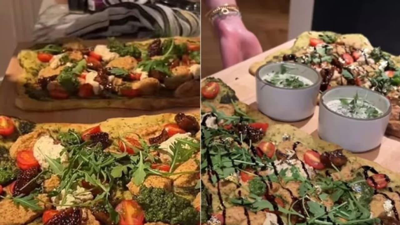 ഒരു പിസയ്ക്ക് 1.63 ലക്ഷം! ഇതൊക്കെ ആര് വാങ്ങി കഴിക്കാൻ ആണെന്നാണോ? ഇതിനും ആളുണ്ടേയ്.... ഒരു പിസയ്ക്ക് 1.63 ലക്ഷം! ഇതൊക്കെ ആര് വാങ്ങി കഴിക്കാൻ ആണെന്നാണോ? ഇതിനും ആളുണ്ടേയ്....