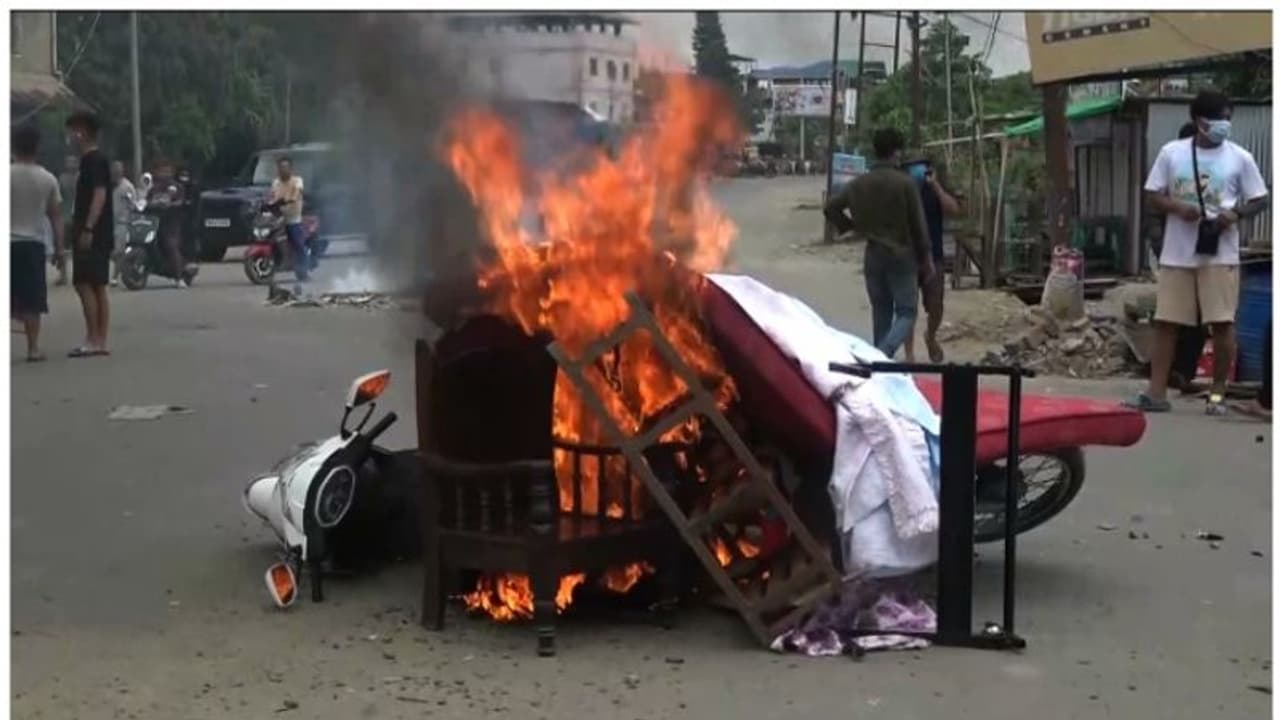 മണിപ്പൂരിൽ ചീഫ് സെക്രട്ടറിയെ മാറ്റി; വിനീത് ജോഷി പുതിയ ചീഫ് സെക്രട്ടറിയാകും