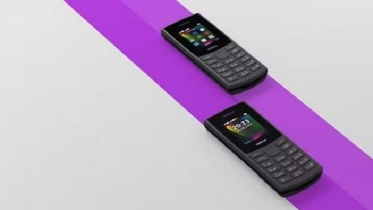 మళ్ళీ మార్కెట్లోకి నోకియా ఫోన్లు.. 3 వారాల బ్యాటరీ లైఫ్ ఇంకా ఫెవరెట్ స్నేక్ గేమ్ కూడా.. మళ్ళీ మార్కెట్లోకి నోకియా ఫోన్లు.. 3 వారాల బ్యాటరీ లైఫ్ ఇంకా ఫెవరెట్ స్నేక్ గేమ్ కూడా..