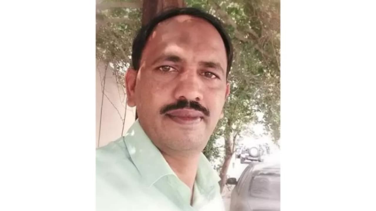 പ്രവാസി മലയാളി ഹൃദയാഘാതം മൂലം മരിച്ചു പ്രവാസി മലയാളി ഹൃദയാഘാതം മൂലം മരിച്ചു