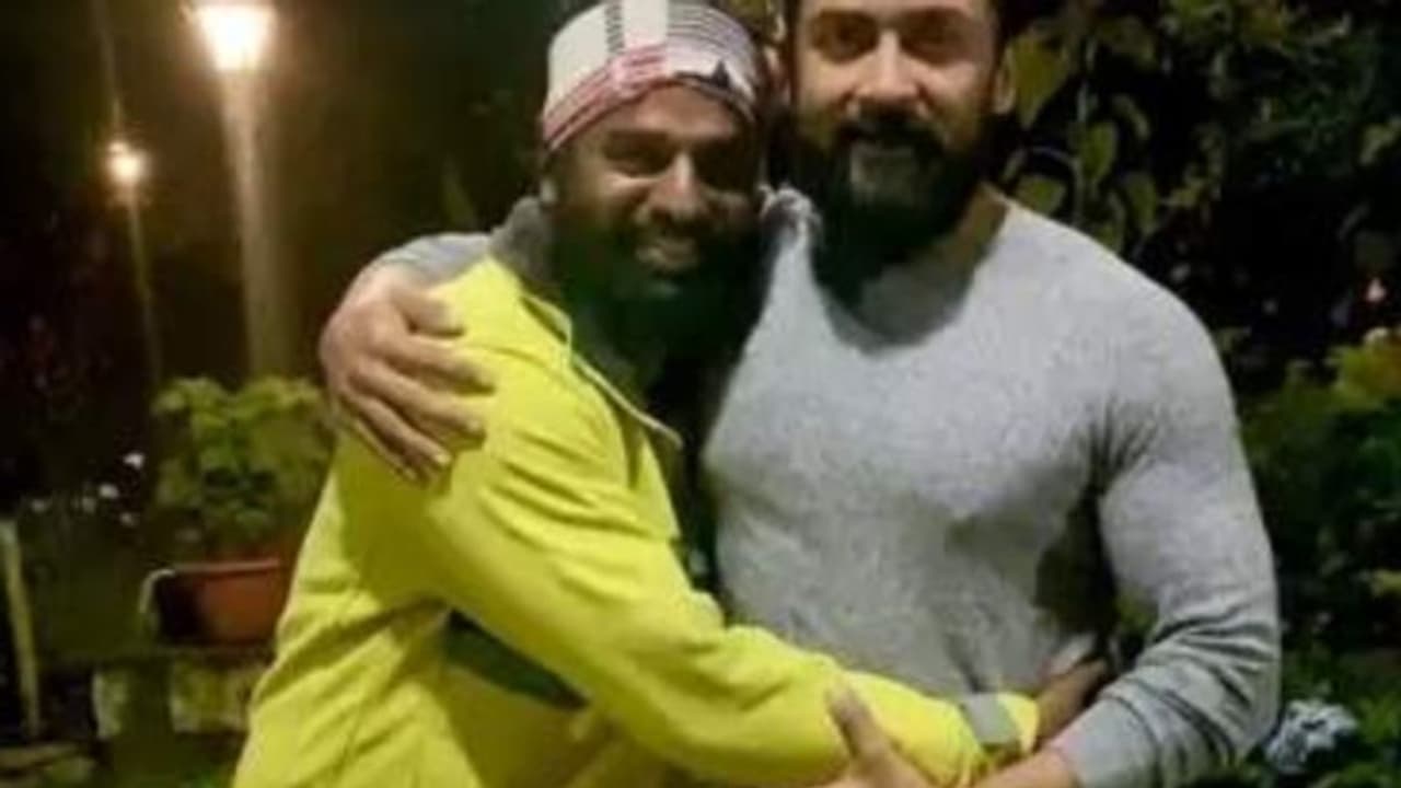 സൂര്യ നായകനാകുന്ന ചിത്രം 'കങ്കുവ', പുതിയ അപ്ഡേറ്റ് പുറത്ത് സൂര്യ നായകനാകുന്ന ചിത്രം 'കങ്കുവ', പുതിയ അപ്ഡേറ്റ് പുറത്ത്