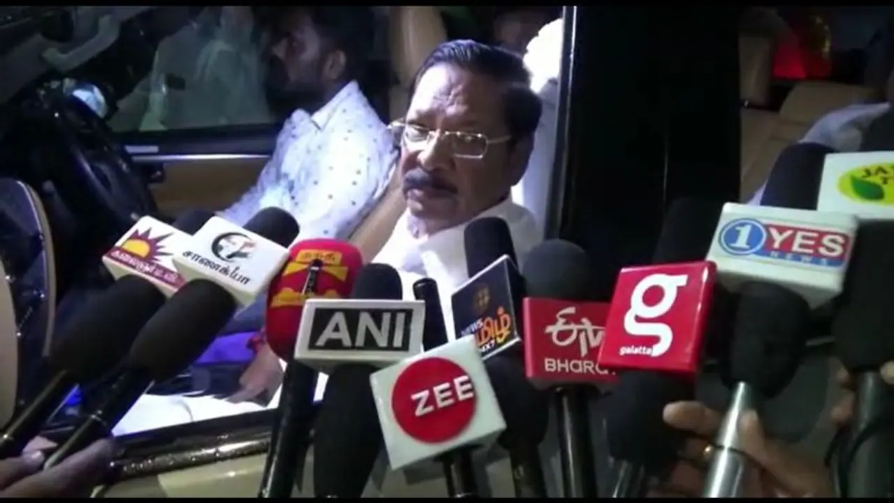 ஆளுநர் தமிழகத்தைவிட்டு ஓடும் காலம் வெகு தொலைவில் இல்லை ஆர்.எஸ்.பாரதி பேட்டி ஆளுநர் தமிழகத்தைவிட்டு ஓடும் காலம் வெகு தொலைவில் இல்லை ஆர்.எஸ்.பாரதி பேட்டி