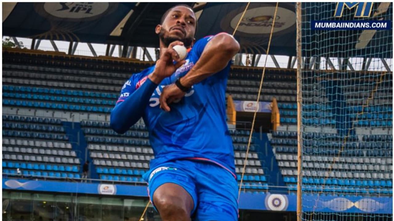 ഒരോവറില്‍ ജോര്‍ദാന്‍ സംഭാവന ചെയ്തത് 3000 മരങ്ങള്‍! ചരിത്രത്തിലിടം പിടിച്ച് മുംബൈ പേസറുടെ മെയ്ഡന്‍ ഓവര്‍