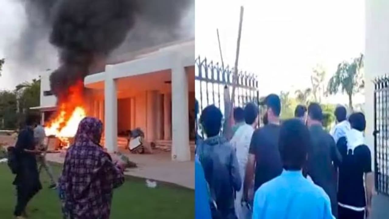 Video: பாகிஸ்தான் ராணுவ தலைமையகம், லாகூர் கார்ப்ஸ் கமாண்டர் வீட்டிற்குள் நுழைந்த இம்ரான் கான் ஆதரவாளர்கள் Video: பாகிஸ்தான் ராணுவ தலைமையகம், லாகூர் கார்ப்ஸ் கமாண்டர் வீட்டிற்குள் நுழைந்த இம்ரான் கான் ஆதரவாளர்கள்