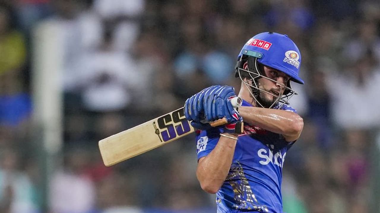 യഥാര്ത്ഥ വില്ലന് അയാളാണ്; മുംബൈയെ തോല്പ്പിച്ചത് വധേരയുടെ 'ടെസ്റ്റ്' കളിയെന്ന് കുറ്റപ്പെടുത്തി ആരാധകര് യഥാര്ത്ഥ വില്ലന് അയാളാണ്; മുംബൈയെ തോല്പ്പിച്ചത് വധേരയുടെ 'ടെസ്റ്റ്' കളിയെന്ന് കുറ്റപ്പെടുത്തി ആരാധകര്