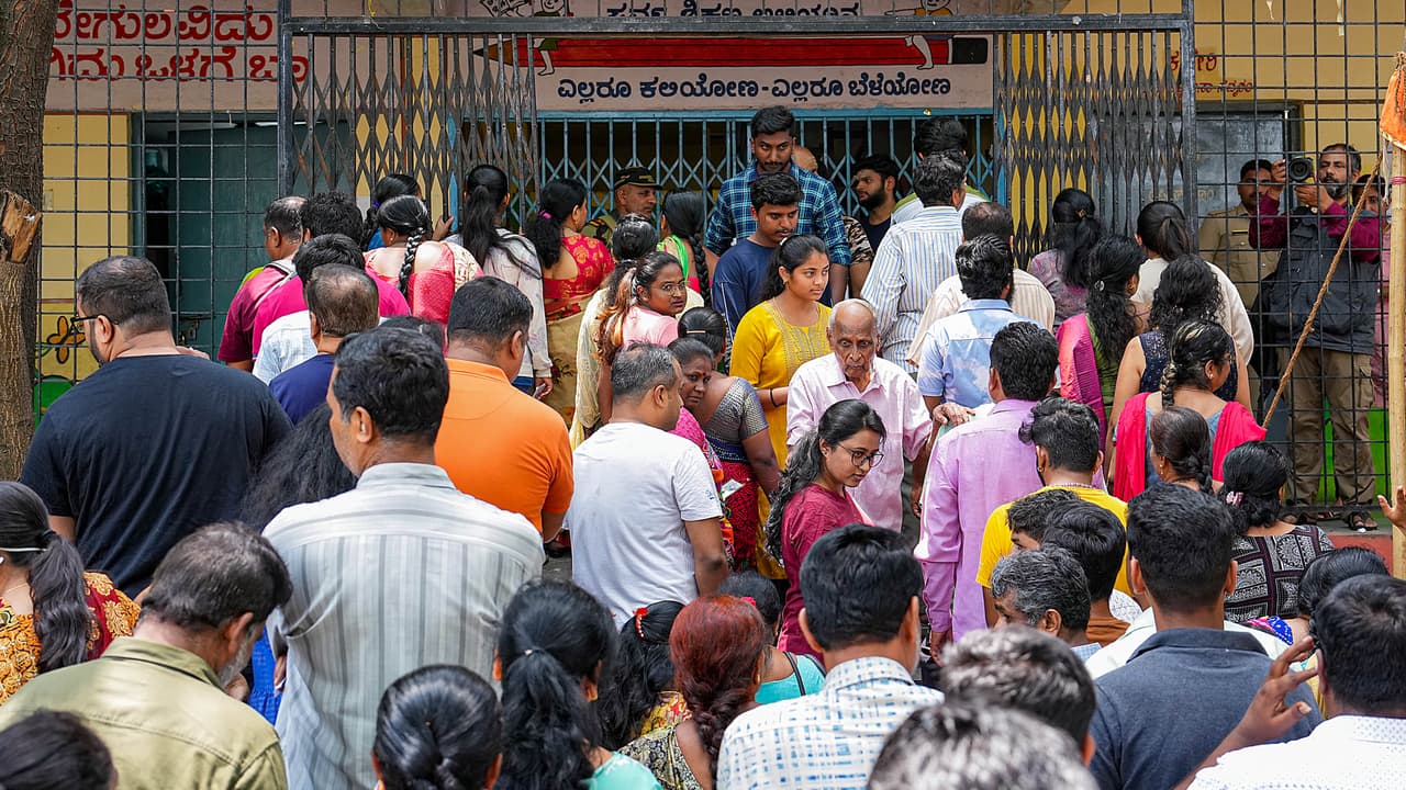 KarnatakaExit polls predict tight race between BJP and Congress jds may 3r position KarnatakaExit polls predict tight race between BJP and Congress jds may 3r position