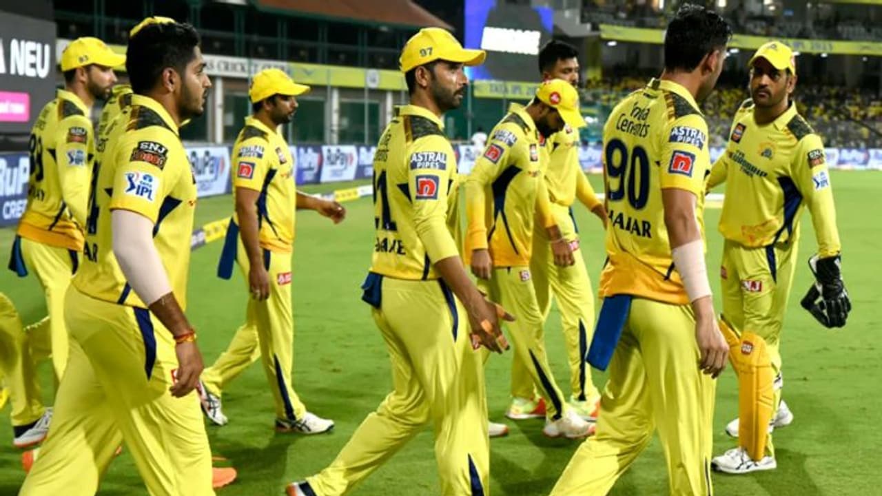 சேப்பாக்கத்தில் கடைசி மேட்ச்: முதல் அணியாக பிளே ஆஃப் செல்லுமா சென்னை? சேப்பாக்கத்தில் கடைசி மேட்ச்: முதல் அணியாக பிளே ஆஃப் செல்லுமா சென்னை?