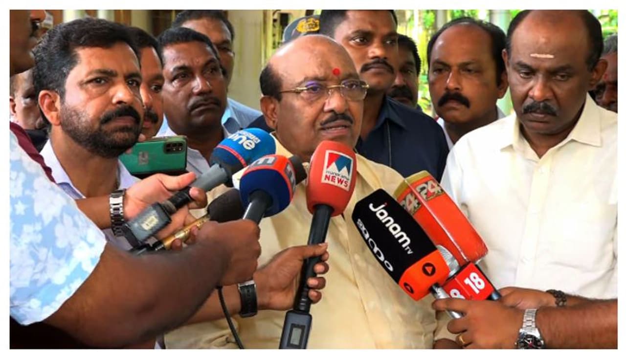 വന്ദനയുടെ കൊലപാതകം; ഗുരുതരമായ അനാസ്ഥ ഉണ്ടായതായി വെള്ളാപ്പള്ളി നടേശൻ വന്ദനയുടെ കൊലപാതകം; ഗുരുതരമായ അനാസ്ഥ ഉണ്ടായതായി വെള്ളാപ്പള്ളി നടേശൻ