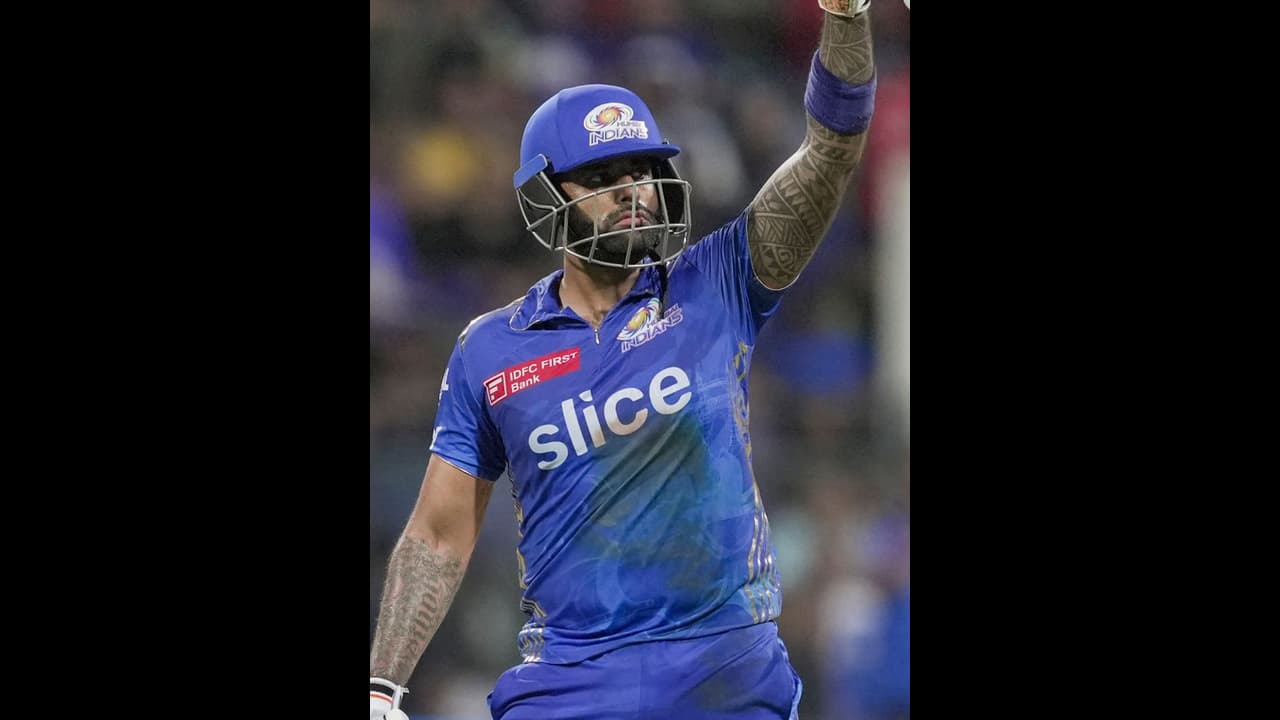 ഹാർദ്ദിക് രോഹിത് തർക്കങ്ങൾക്കിടെ സൂര്യകുമാറിന്റെ ഇന്സ്റ്റഗ്രാം സ്റ്റോറി കണ്ട് ഹൃദയം തകർന്ന് മുംബൈ ആരാധകർ ഹാർദ്ദിക് രോഹിത് തർക്കങ്ങൾക്കിടെ സൂര്യകുമാറിന്റെ ഇന്സ്റ്റഗ്രാം സ്റ്റോറി കണ്ട് ഹൃദയം തകർന്ന് മുംബൈ ആരാധകർ