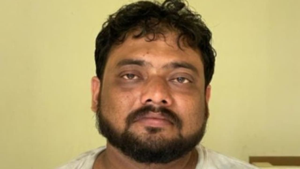  പുത്തൻ ബൈക്കിലെത്തി മാല പൊട്ടിക്കൽ: ആദ്യം കുഴങ്ങി, പൊലീസിന്റെ സമർത്ഥമായ നീക്കത്തിൽ അഞ്ച് ദിവസത്തിൽ പൊക്കി 