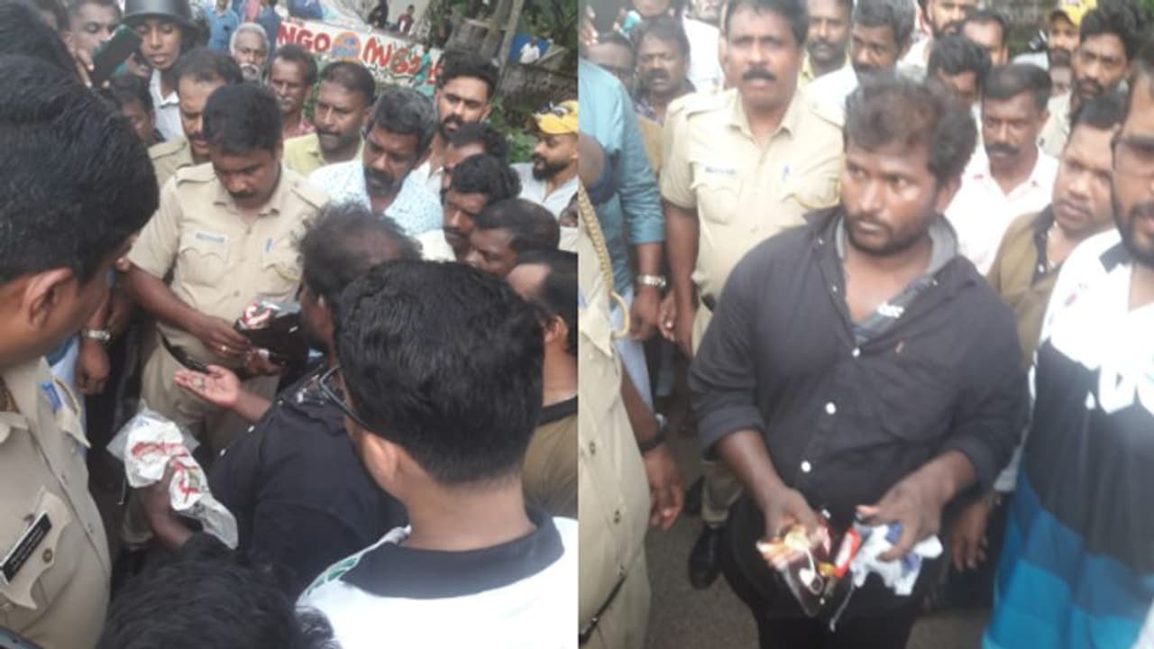 കാട്ടാക്കടയിൽ കളിച്ചുകൊണ്ടിരുന്ന കുട്ടികളെ ചോക്ലേറ്റ് നൽകി തട്ടിക്കൊണ്ടുപോകാൻ ശ്രമം, നാട്ടുകാരുടെ പിടിയിലായി കാട്ടാക്കടയിൽ കളിച്ചുകൊണ്ടിരുന്ന കുട്ടികളെ ചോക്ലേറ്റ് നൽകി തട്ടിക്കൊണ്ടുപോകാൻ ശ്രമം, നാട്ടുകാരുടെ പിടിയിലായി