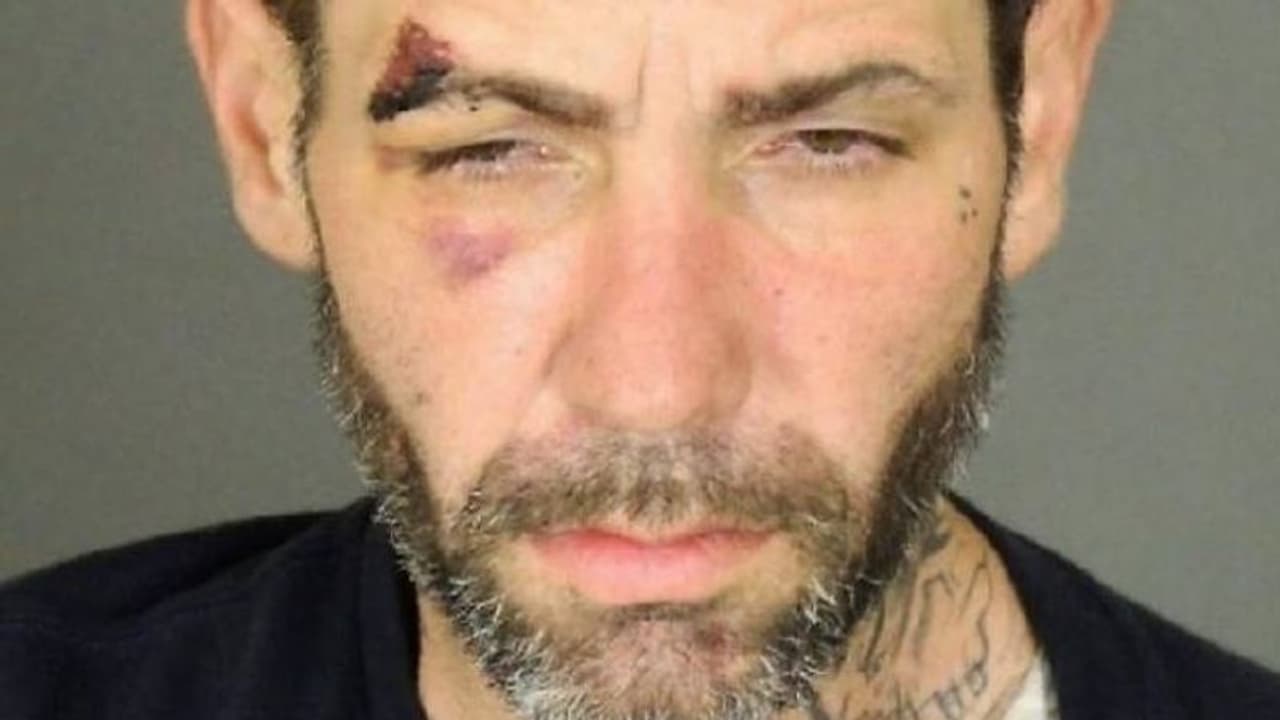 സൈനികവാഹനം മോഷ്ടിച്ച് കടന്നു കളയാൻ ശ്രമിച്ചയാൾ പൊലീസ് പിടിയിൽ