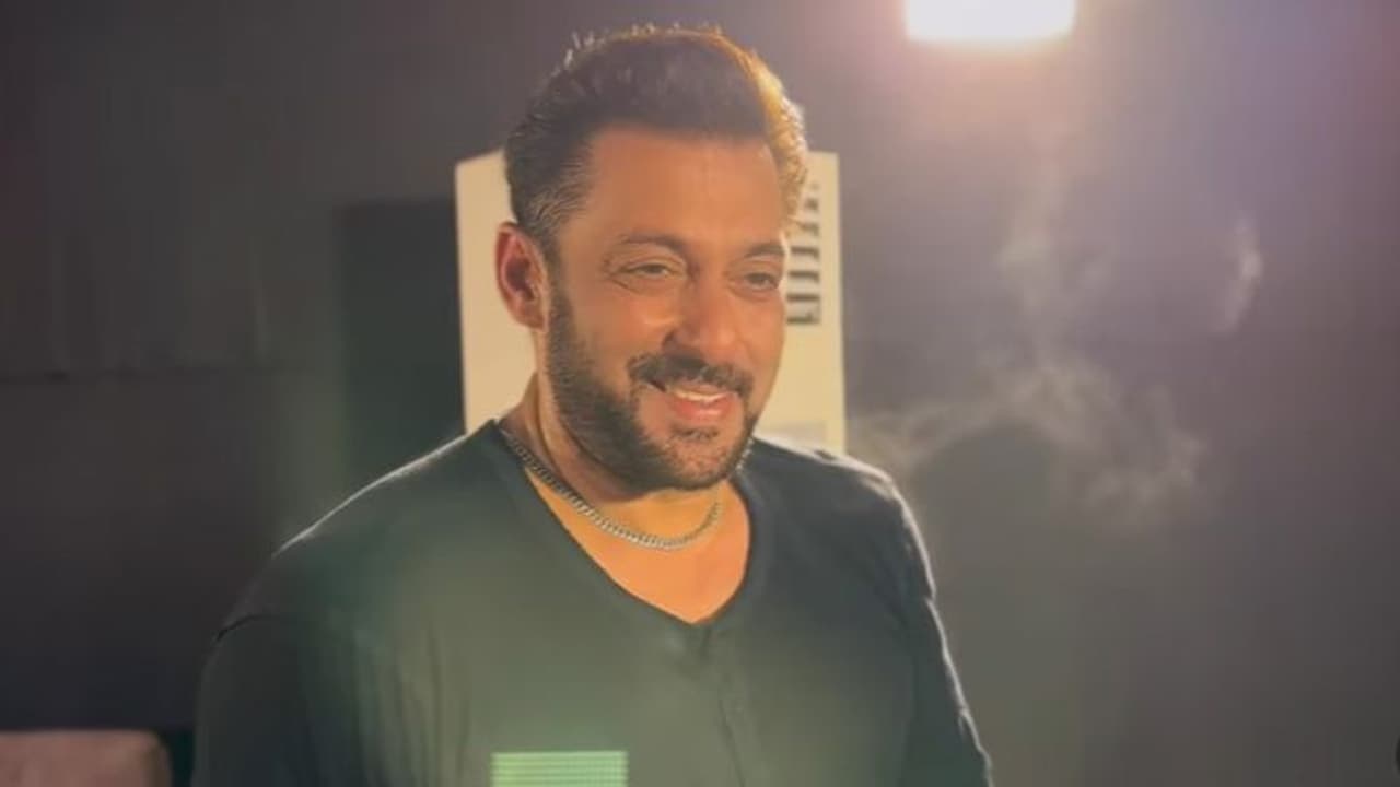 ഇന്ത്യന് സ്ട്രീമിംഗ് രംഗത്തെ ഏറ്റവും വലിയ പ്രതിഫലം? : സല്മാന്റെ ഒടിടി പ്രൊജക്ട് വരുന്നു ഇന്ത്യന് സ്ട്രീമിംഗ് രംഗത്തെ ഏറ്റവും വലിയ പ്രതിഫലം? : സല്മാന്റെ ഒടിടി പ്രൊജക്ട് വരുന്നു