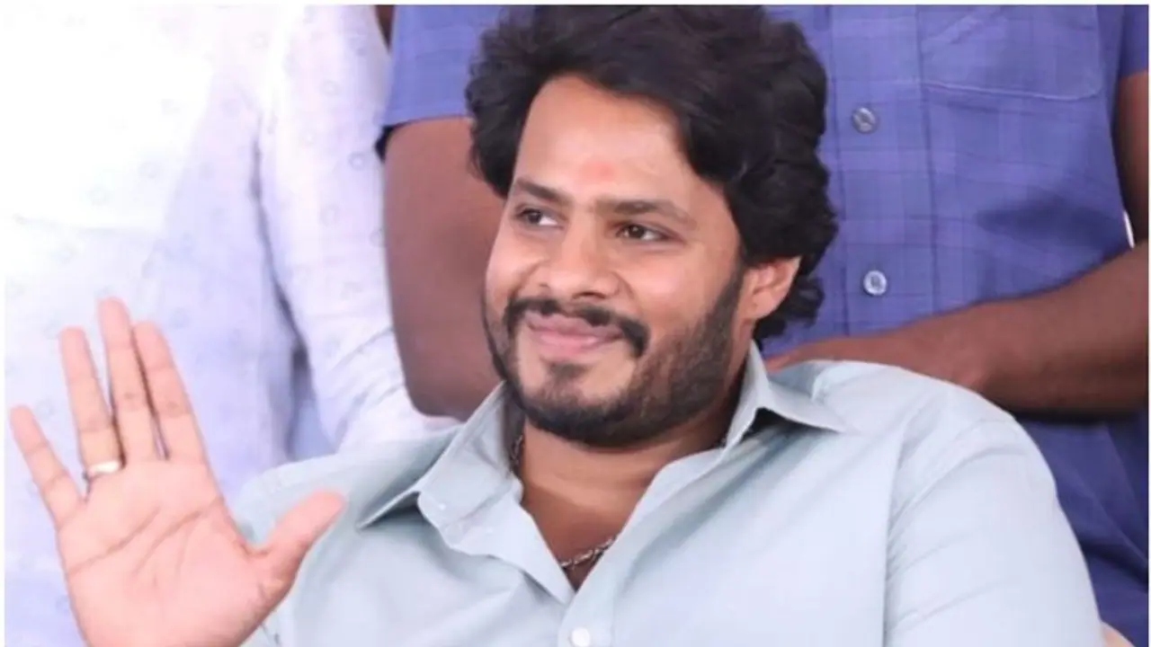 ದೇವೇಗೌಡರ ಬೆನ್ನಿಗೆ ಚೂರಿ ಹಾಕಿದ ಸಿಎಂ ಸಿದ್ದರಾಮಯ್ಯ: ನಿಖಿಲ್ ಕುಮಾರಸ್ವಾಮಿ ದೇವೇಗೌಡರ ಬೆನ್ನಿಗೆ ಚೂರಿ ಹಾಕಿದ ಸಿಎಂ ಸಿದ್ದರಾಮಯ್ಯ: ನಿಖಿಲ್ ಕುಮಾರಸ್ವಾಮಿ