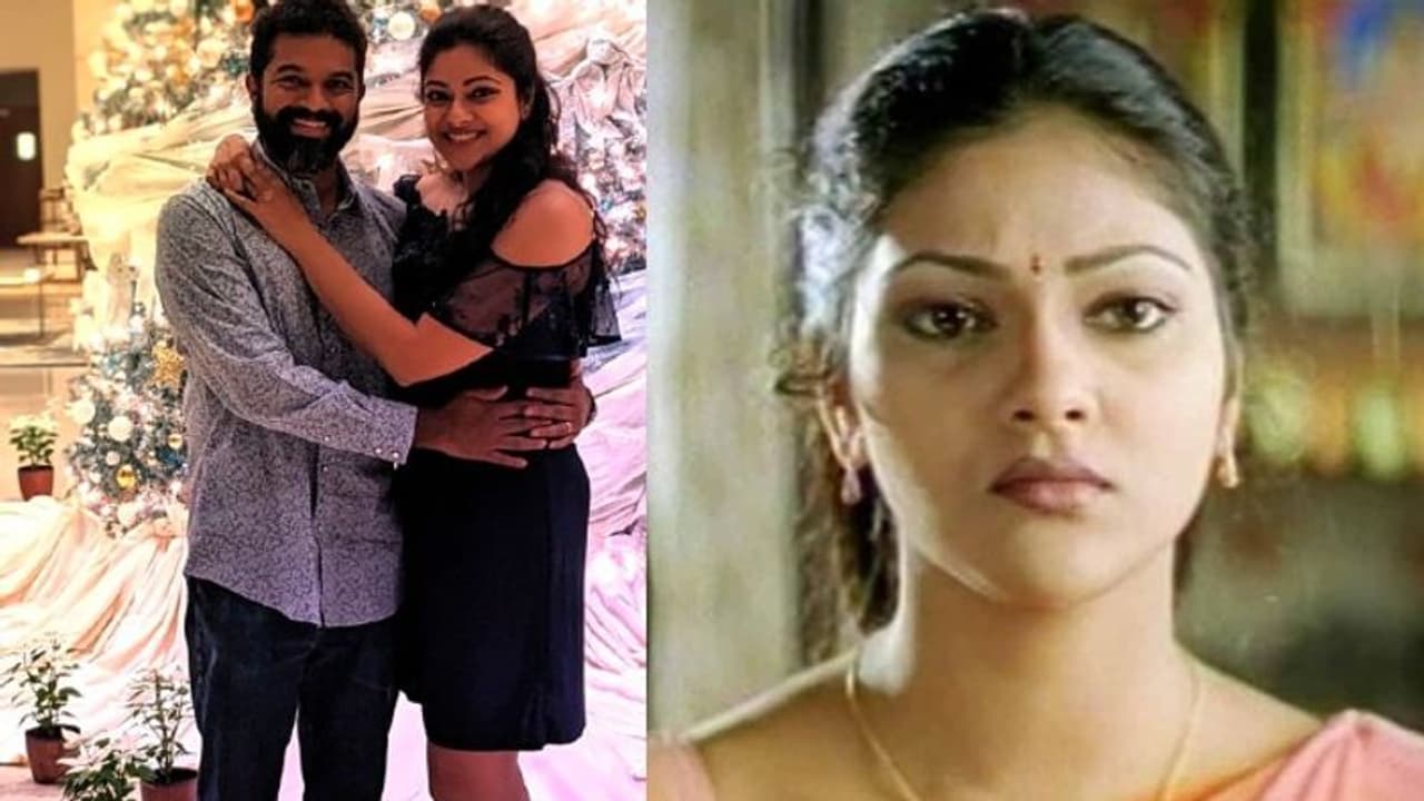 పెళ్ళైన 14 ఏళ్ల తర్వాత ఇలా.. పిల్లలు లేరని 'చెప్పవే చిరుగాలి' హీరోయిన్ ఏం చేసిందో తెలుసా పెళ్ళైన 14 ఏళ్ల తర్వాత ఇలా.. పిల్లలు లేరని 'చెప్పవే చిరుగాలి' హీరోయిన్ ఏం చేసిందో తెలుసా