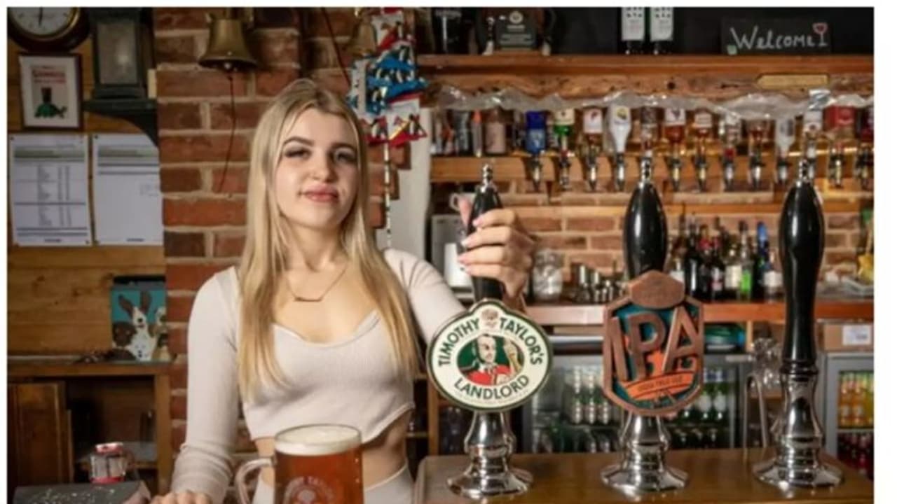 റിയാന ഗെരാഗ്റ്റി, വയസ് 18; ബ്രിട്ടനിലെ ഏറ്റവും പ്രായം കുറഞ്ഞ 'പബ്' ഉടമ