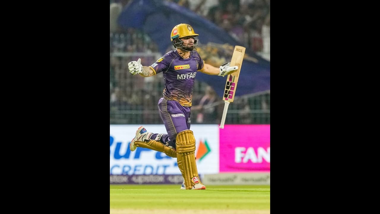 റിങ്കുവിന്റെ സമയം വരും, വിമര്ശനപ്പെരുമഴക്കിടയിലും ആശ്വാസ വാക്കുകളുമായി ഇര്ഫാന് പത്താന് റിങ്കുവിന്റെ സമയം വരും, വിമര്ശനപ്പെരുമഴക്കിടയിലും ആശ്വാസ വാക്കുകളുമായി ഇര്ഫാന് പത്താന്