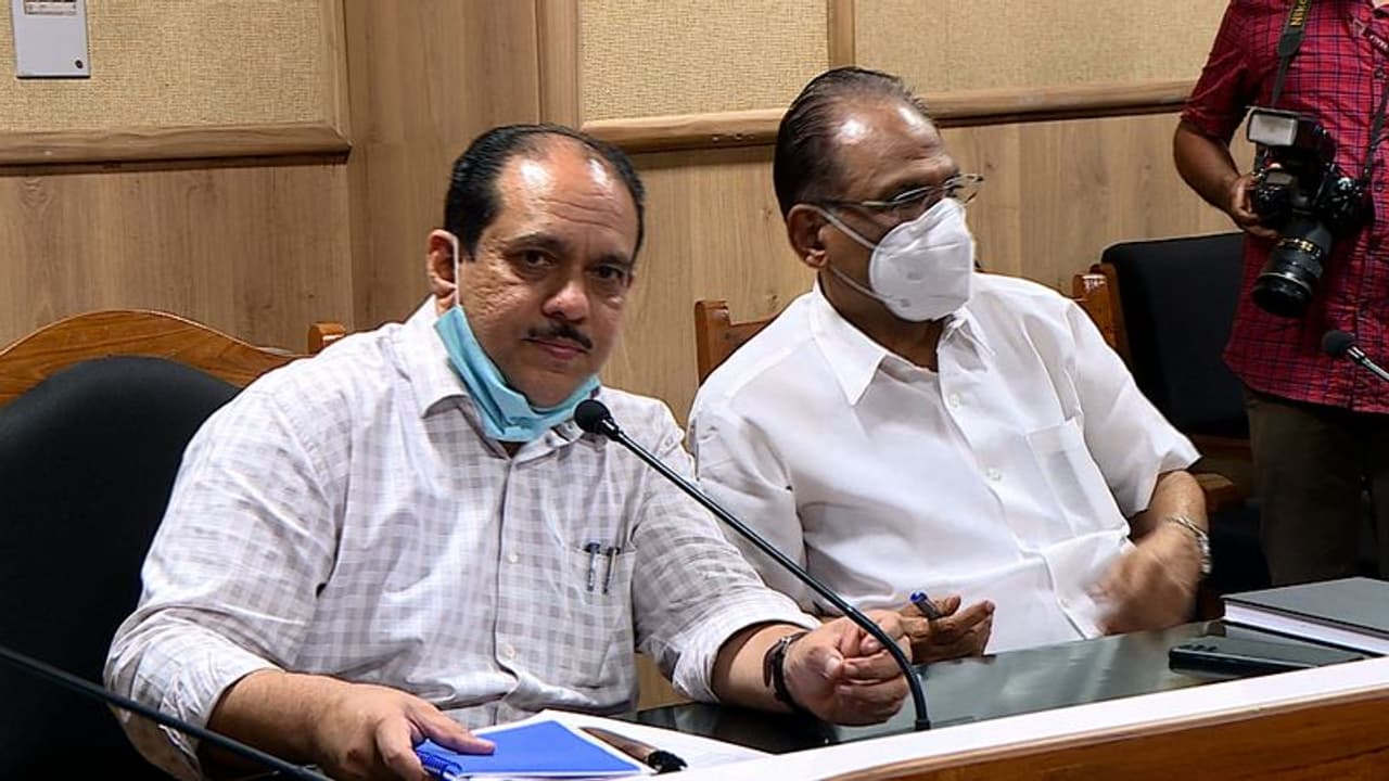 എഐ ക്യാമറ വിവാദം: വ്യവസായ പ്രിൻസിപ്പൽ സെക്രട്ടറി തിരക്കിൽ; അന്വേഷണ റിപ്പോർട്ട് വൈകും