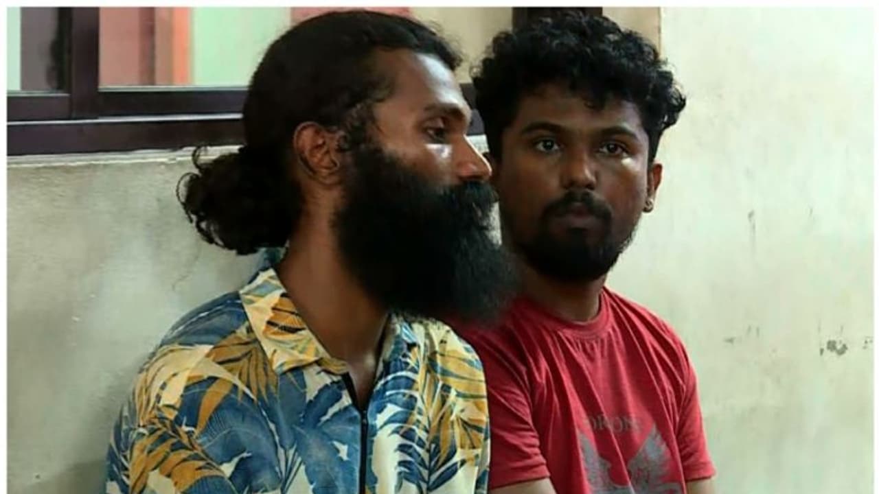 പൊലീസിനെ ആക്രമിച്ച സംഭവം; കൊച്ചിയിൽ രണ്ട് പേർ അറസ്റ്റിൽ; പിടിയിലായവരില്‍ ഇന്‍സ്റ്റഗ്രാം വൈറല്‍ താരവും