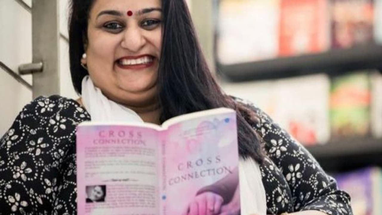 പഞ്ചാബി എഴുത്തുകാരിയും അഭിനേതാവുമായ പ്രീതി പ്രവീൺ മലയാളത്തില് പഞ്ചാബി എഴുത്തുകാരിയും അഭിനേതാവുമായ പ്രീതി പ്രവീൺ മലയാളത്തില്