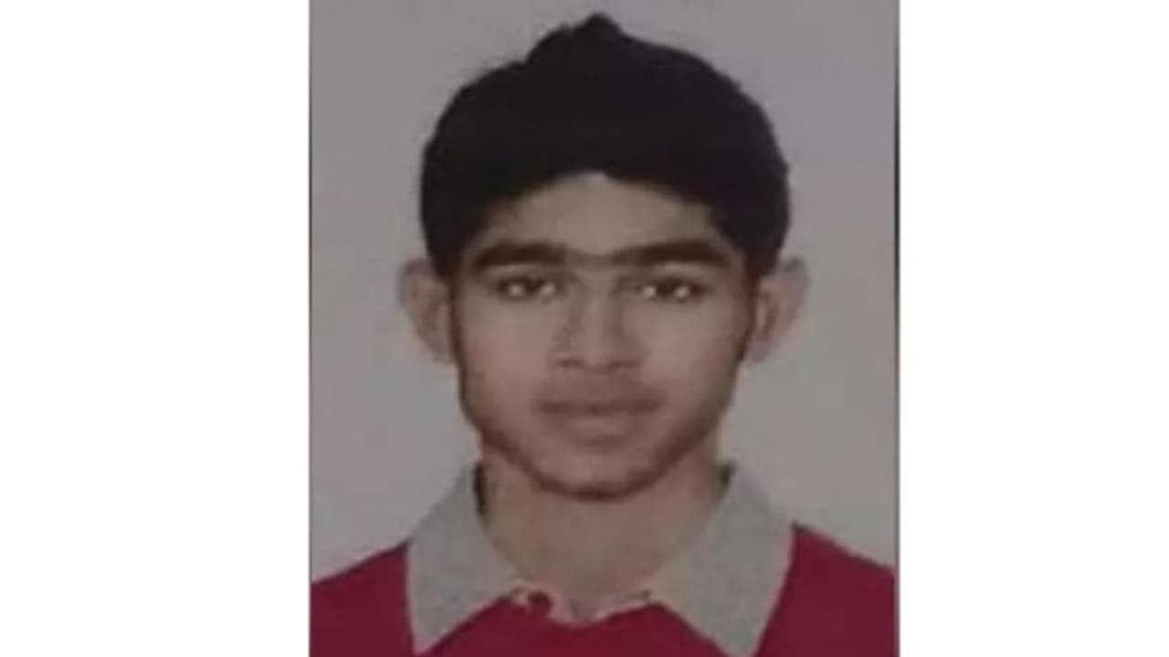 പ്രവാസി മലയാളി യുവാവ് വാഹനാപകടത്തില്‍ മരിച്ചു