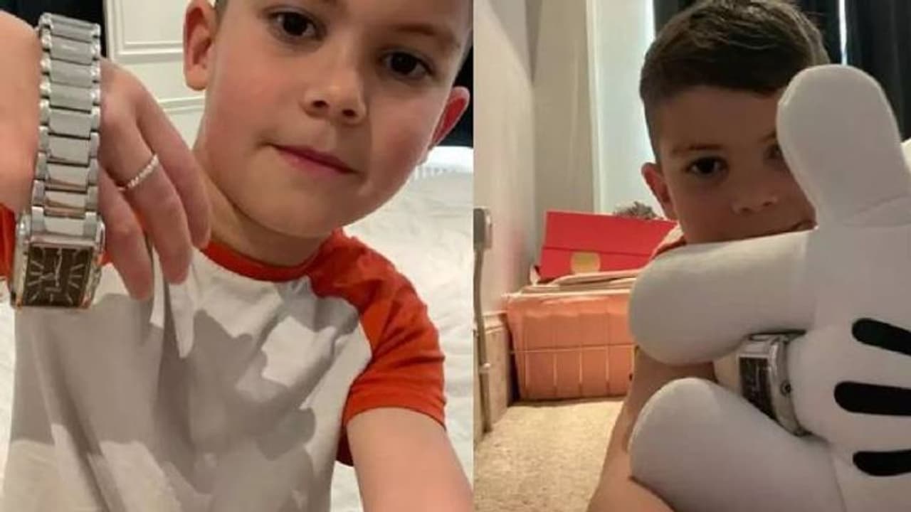 അച്ഛന്റെ വാച്ച് ഓൺലൈനിൽ വിറ്റ് ബൈക്ക് വാങ്ങാൻ എട്ടുവയസ്സുകാരന്റെ ശ്രമം