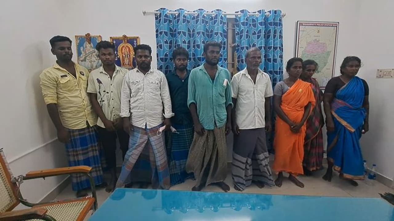 Crime News: சொத்துக்காக உடன் பிறந்த அண்ணனை கொலை செய்த தம்பி, தங்கை உட்பட 9 பேர் கைது
