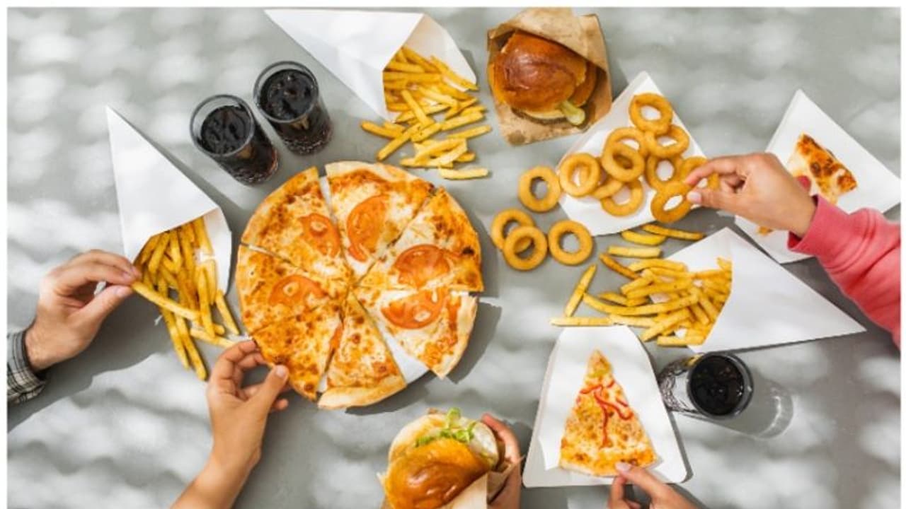 അള്‍ട്രാ പ്രോസസ്‍ഡ്‍ ഭക്ഷണത്തെ സൂക്ഷിക്കുക ; പുതിയ പഠനം പറയുന്നത് 