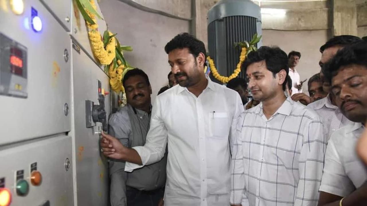 ప్రత్యక్ష రాజకీయాల్లోకి వైఎస్ అభిషేక్‌రెడ్డి.. పులివెందుల బాధ్యతలు అప్పగించనున్న వైసీపీ..! ఇంతకీ ఆయన ఎవరంటే ? 