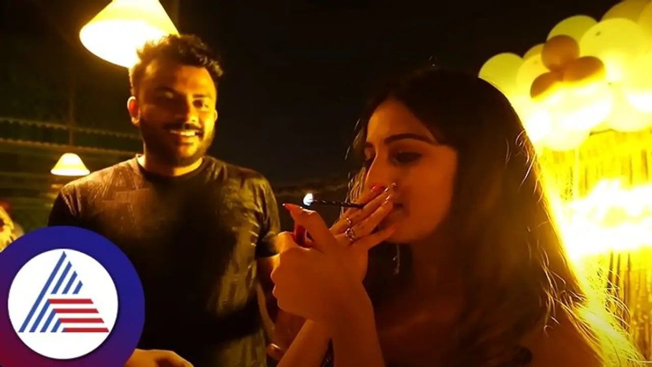 ಬರ್ತಡೆ ಕ್ಯಾಂಡಲ್‌ನ ಸಿಗರೇಟ್‌ ರೀತಿ ಹಚ್ಚಿದ ನಿವೇದಿತಾ ಗೌಡ; ಚಿನ್ನದ ಸರ ಗಿಫ್ಟ್‌ ಕೊಟ್ಟ ಚಂದನ್! 