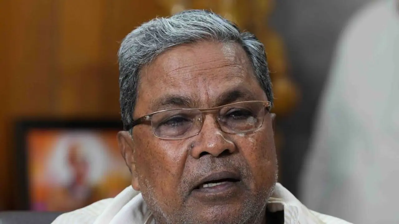 ವಕೀಲನಾದಾಗ ಕುರುಬ ಜನಾಂಗದಿಂದ ನಾನೊಬ್ಬನೇ ಇದ್ದೆ: ಸಿದ್ದರಾಮಯ್ಯ ವಕೀಲನಾದಾಗ ಕುರುಬ ಜನಾಂಗದಿಂದ ನಾನೊಬ್ಬನೇ ಇದ್ದೆ: ಸಿದ್ದರಾಮಯ್ಯ