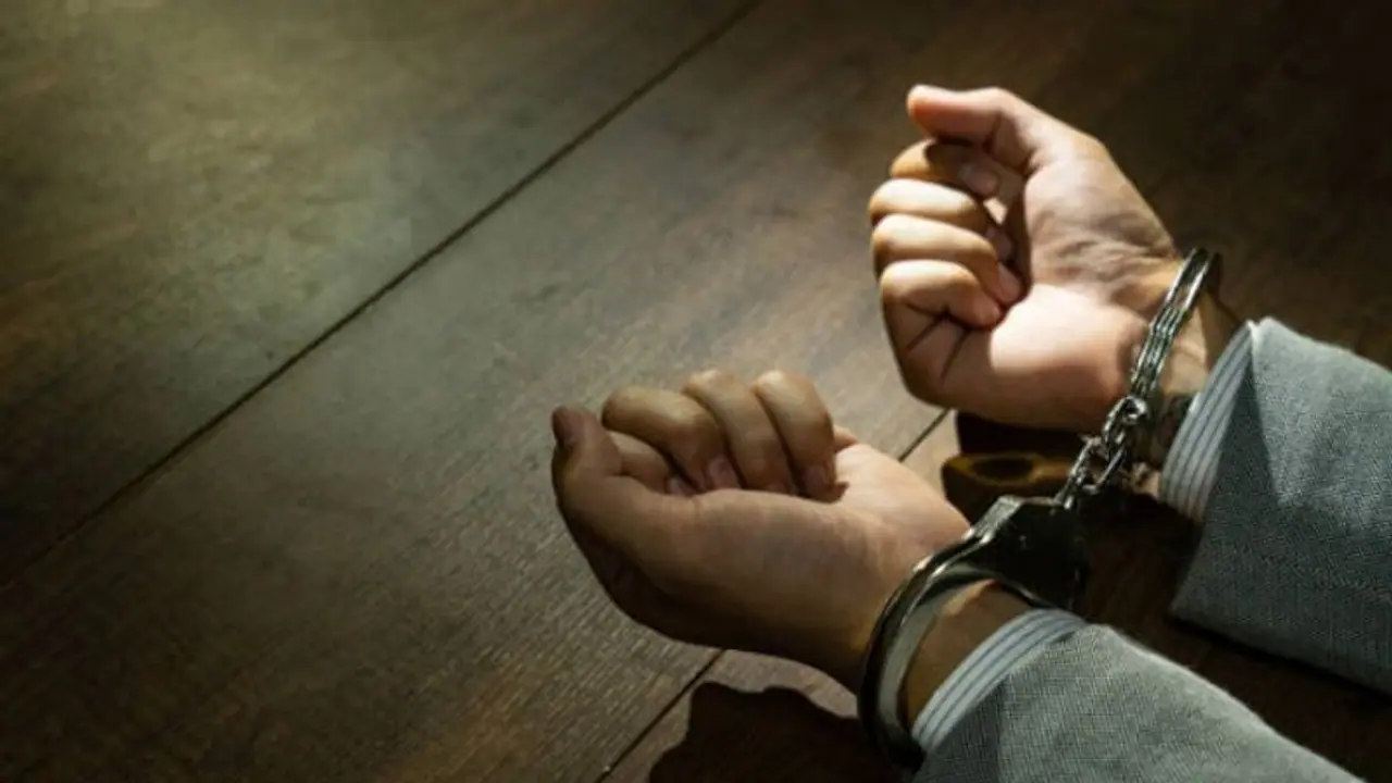 Delhi crime: Sahil, accused of brutally stabbing 16 year old girlfriend, arrested