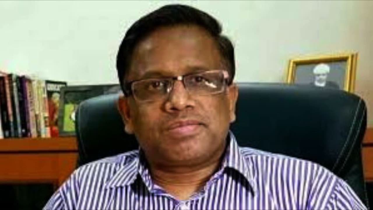 Kerala's senior lawyer KV Viswanathan, Justice Prashant Kumar Mishra to take oath as SC judges today Kerala's senior lawyer KV Viswanathan, Justice Prashant Kumar Mishra to take oath as SC judges today