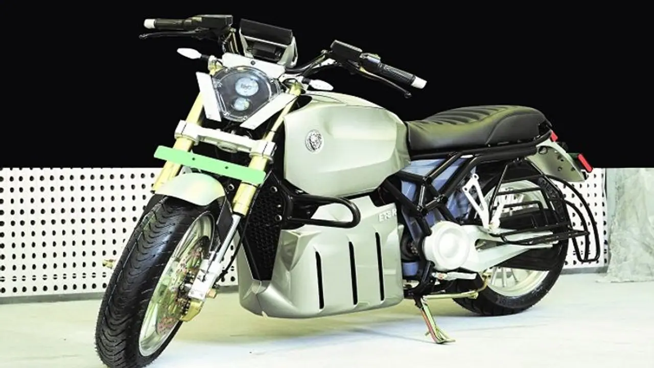 ಬೆಂಗಳೂರು: ಒಮ್ಮೆ ಚಾರ್ಜ್ ಮಾಡಿದ್ರೆ 200 ಕಿ.ಮೀ ಕ್ರಮಿಸುವ ಎಲೆಕ್ಟ್ರಿಕ್ ಬೈಕ್ ಬಿಡುಗಡೆ ಬೆಂಗಳೂರು: ಒಮ್ಮೆ ಚಾರ್ಜ್ ಮಾಡಿದ್ರೆ 200 ಕಿ.ಮೀ ಕ್ರಮಿಸುವ ಎಲೆಕ್ಟ್ರಿಕ್ ಬೈಕ್ ಬಿಡುಗಡೆ