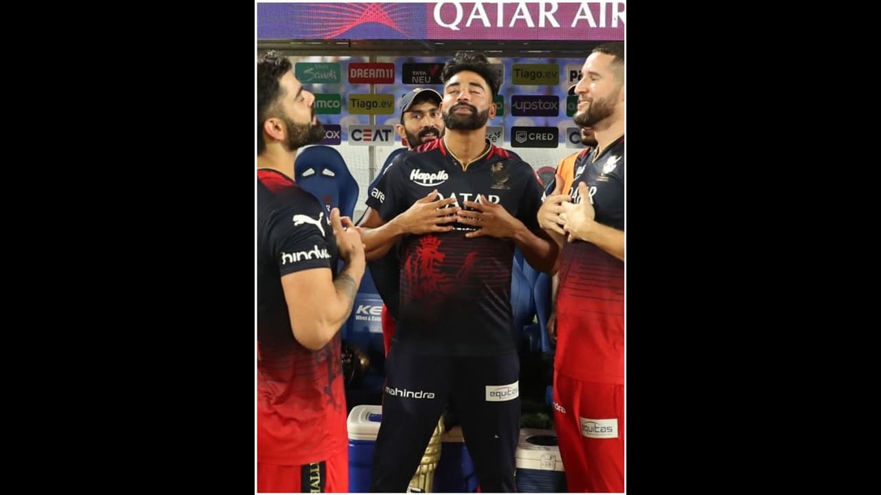 IPL Retention: ಹರ್ಷಲ್, ಹೇಜಲ್ವುಡ್ ಹಸರಂಗಗೆ ಗೇಟ್ಪಾಸ್..! ಹರಾಜಿಗೆ 40 ಕೋಟಿ ಉಳಿಸಿಕೊಂಡ RCB IPL Retention: ಹರ್ಷಲ್, ಹೇಜಲ್ವುಡ್ ಹಸರಂಗಗೆ ಗೇಟ್ಪಾಸ್..! ಹರಾಜಿಗೆ 40 ಕೋಟಿ ಉಳಿಸಿಕೊಂಡ RCB