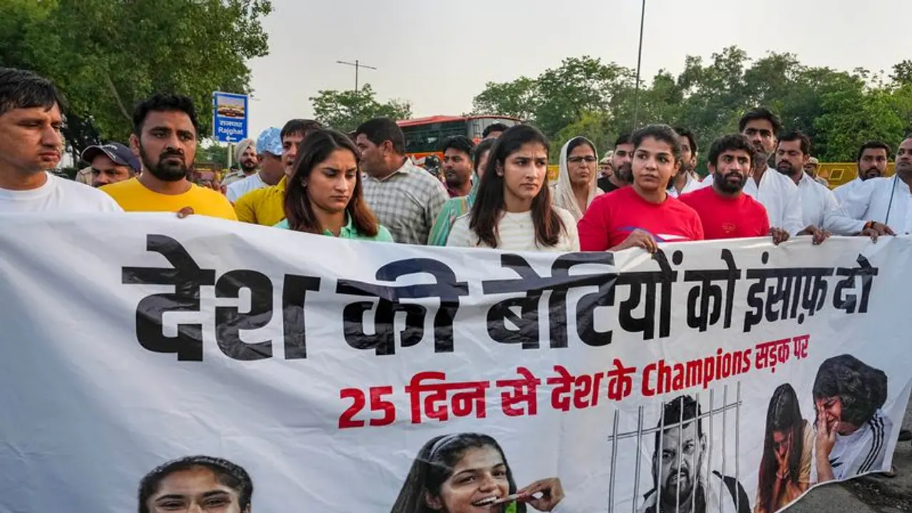 Wrestlers vs WFI chief: Tokyo Olympics gold medalist Risako Kawai supports protesting Indian grapplers Wrestlers vs WFI chief: Tokyo Olympics gold medalist Risako Kawai supports protesting Indian grapplers