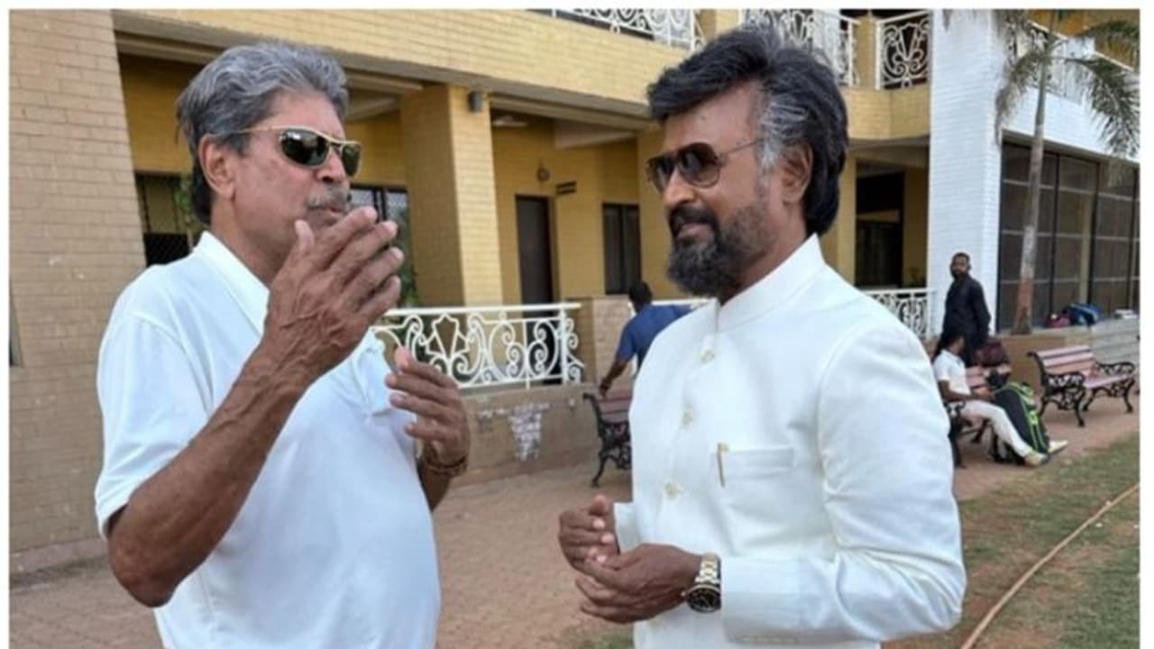 വെള്ളിത്തിരയിലെ സൂപ്പര് താരം രജനിയും, ക്രിക്കറ്റിലെ സൂപ്പര് താരം കപിലും ഒന്നിക്കുന്നു ലാല്സലാമില്.! വെള്ളിത്തിരയിലെ സൂപ്പര് താരം രജനിയും, ക്രിക്കറ്റിലെ സൂപ്പര് താരം കപിലും ഒന്നിക്കുന്നു ലാല്സലാമില്.!